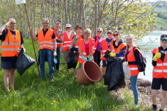 08 Gruppe 1 an der Arbeit 01